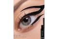 CROSS THE LINE LIQ. EYELINER 01 BLACK