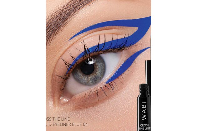 CROSS THE LINE LIQ. EYELINER 04 BLUE