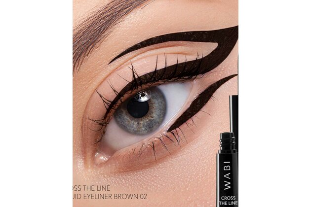 CROSS THE LINE LIQ. EYELINER 02 BROWN