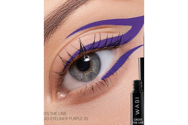 CROSS THE LINE LIQ. EYELINER 05 PURPLE